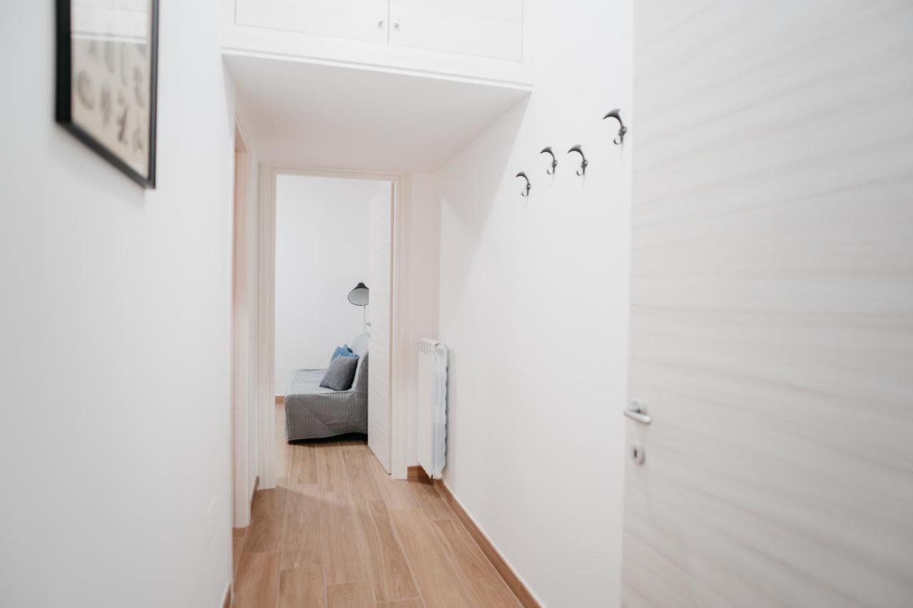 Brombeis Fantastica By Casa Napoletana - Town Center Apartment เนเปิลส์ ภายนอก รูปภาพ